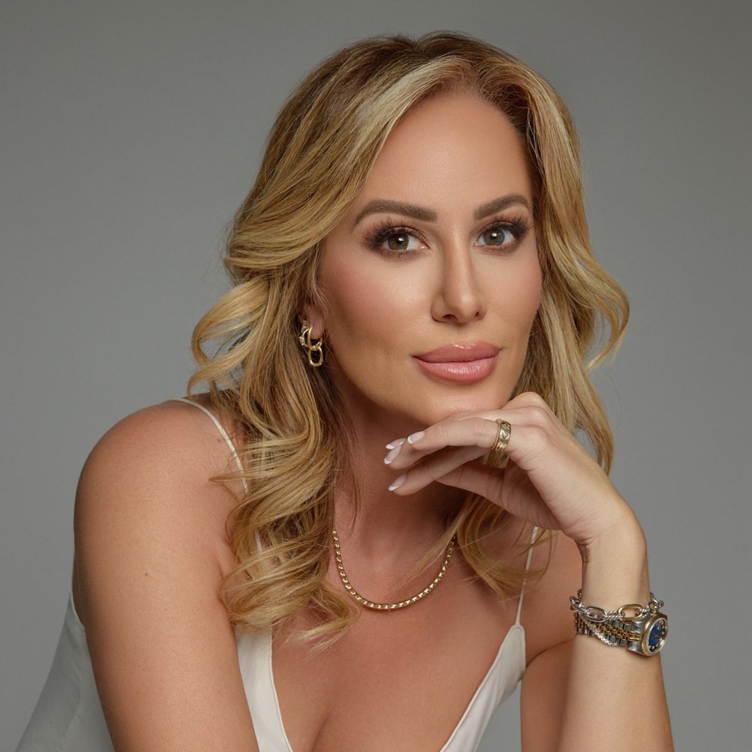 how-beauty-influencer-kat-james-nails-the-ideal-eyshadow-each-and-each-time