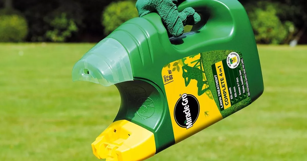 Amazon’s Best-Seling Miraclegro Banishes Weeds and Improves Your Lawn ‘With Days’ – ryan