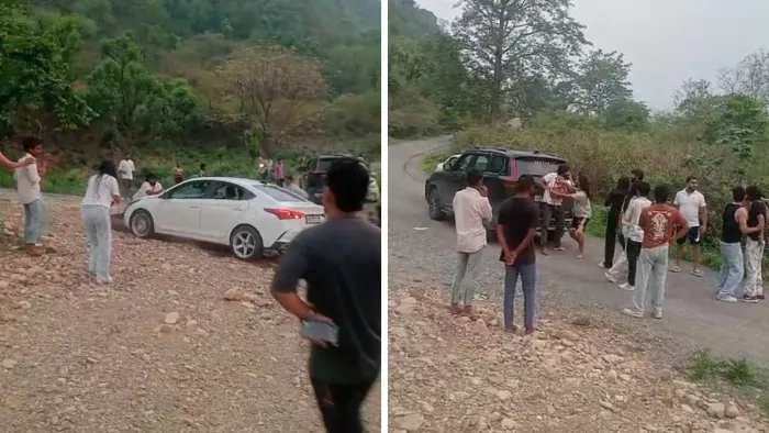 Dehradun News: Riot of drunken young men and women, Scorpio rider showed a wealth of notes and shows Amiri’s pride – Doiwala Road Rage Drunk Youths Damage Vehicles in Clash.