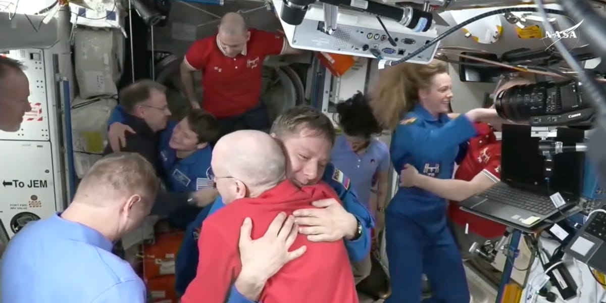 joyous-scenes-as-stranded-astronauts-whisk-closer-to-returning-dwelling