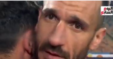قرار مفاجئ من الأهلى تجاه معلول بعد دموعه خلال التتويج بالدوري