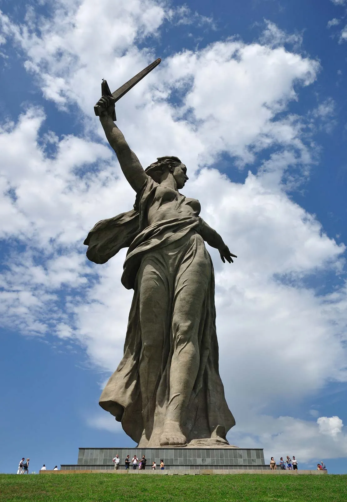 World’s ten largest sculptures
