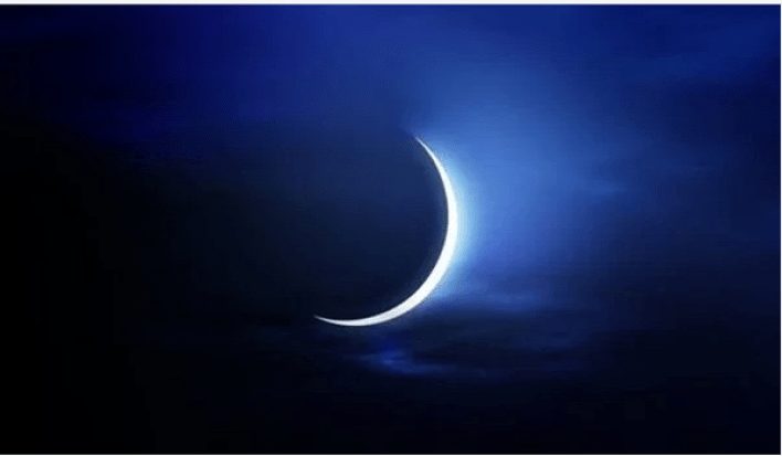 لحظة رؤية هلال ذو الحجة 2025