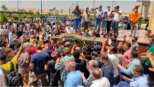 وداعًا-نعيم-عيسى.-الالتهاب-الرئوي-ينهي-رحلة-نجم-الكوميديا-​​والواد-الشال-يفقد-أحد-أبطالهههه