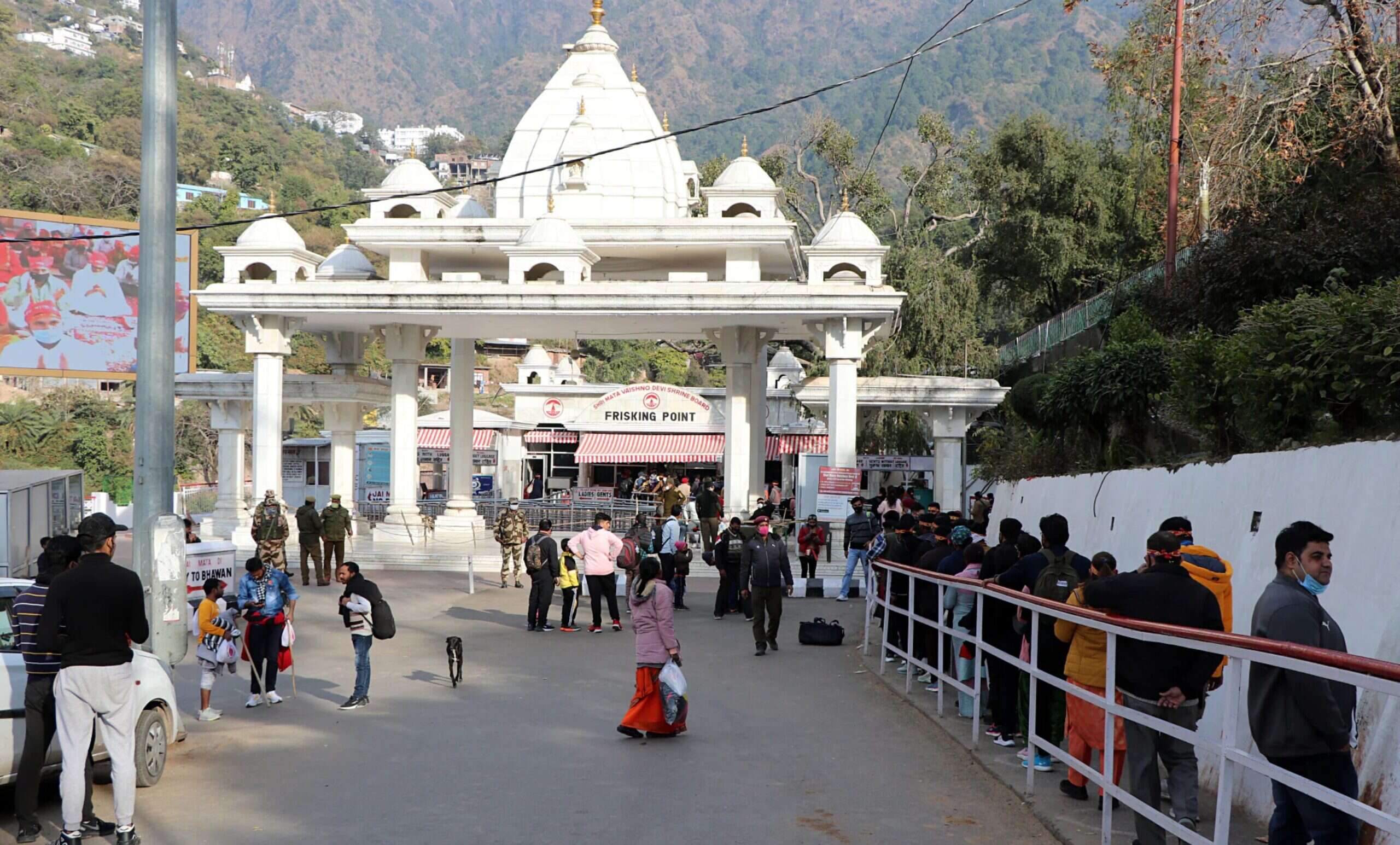 Vaishno Devi Yatra Tips: The first time is the court of mother? Who should keep in mind in the video so that the journey is pleasant and philosophy is divine