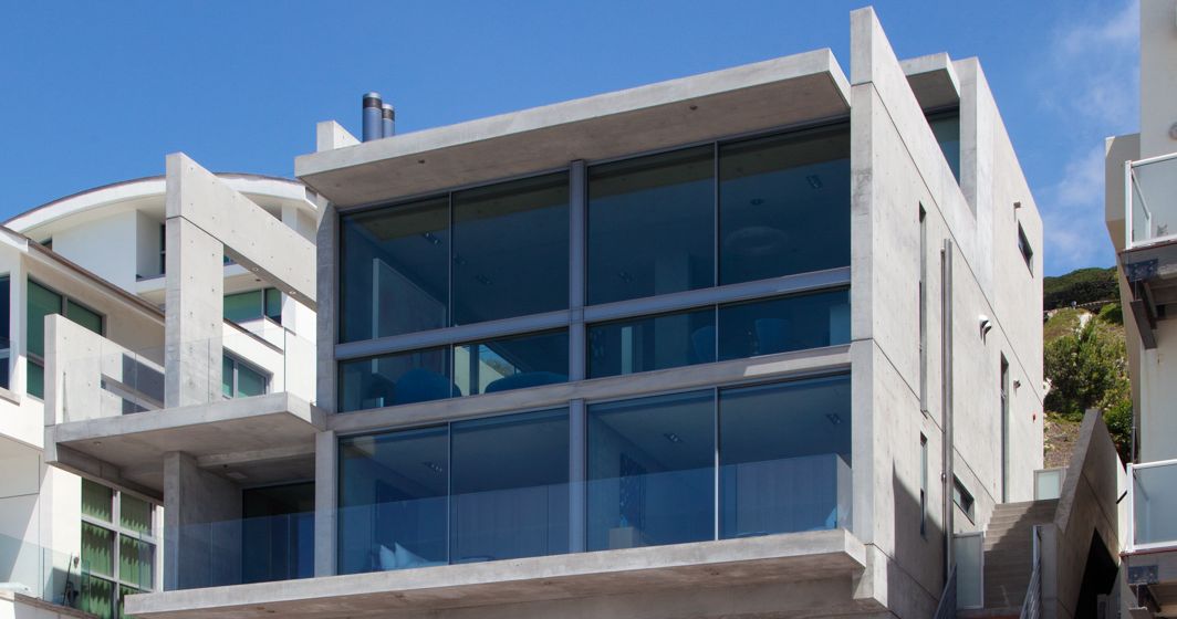 Kanye West’s Malibu Mansion Has Sold in a Week – ryan