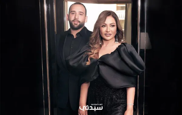 ليلى علوي تحتفل مع ابنها خالد ب أسعد أيام حياتها