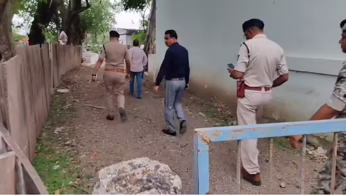 Apple accounts showed innocent, when suddenly disappeared, the grandson of Silvani MLA fear