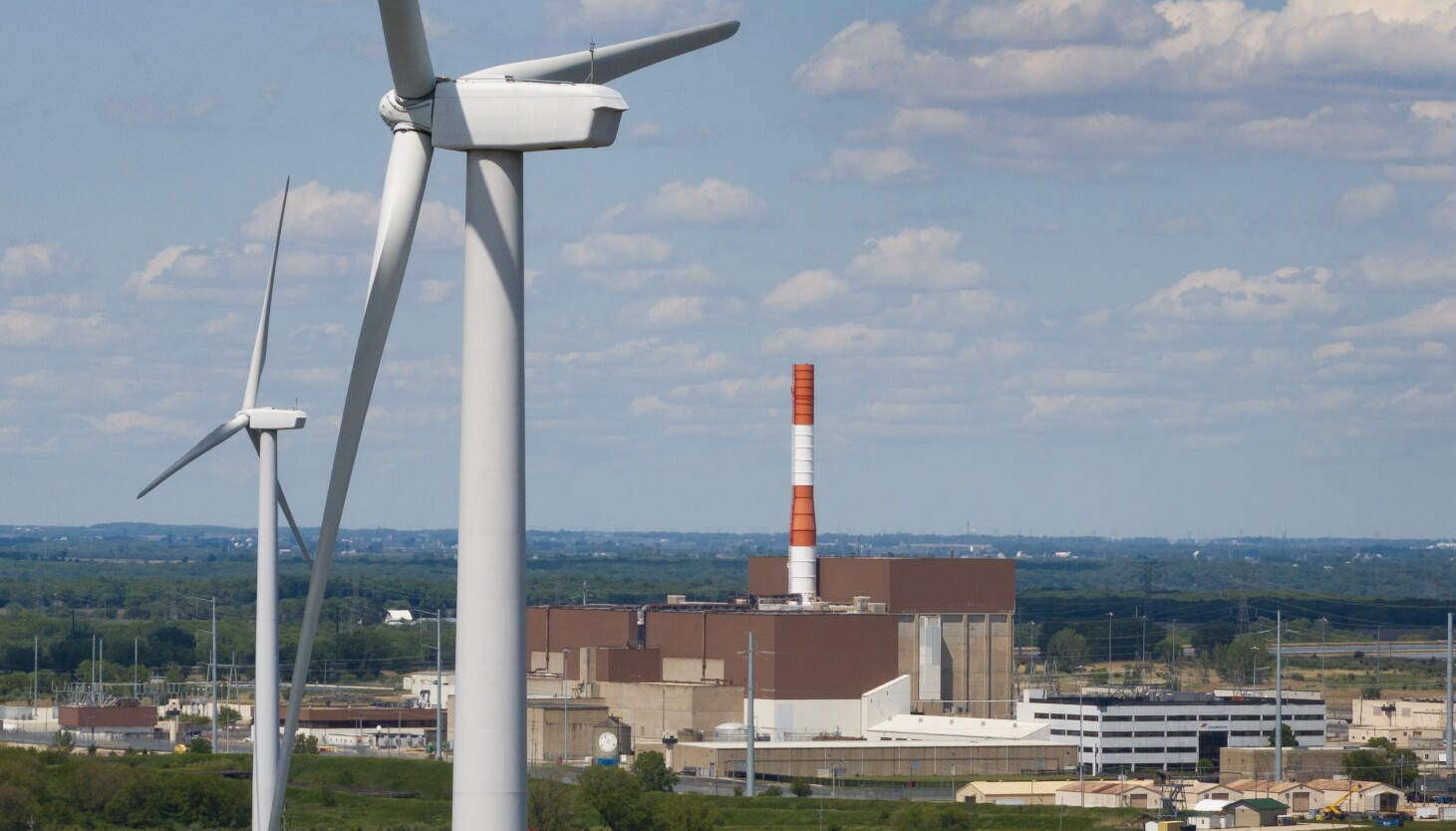 illinois-lawmakers-eye-remedy-for-soaring-electric-bills