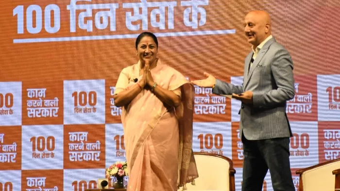 Anupam Kher tied up Kejriwal in a dialog with Delhi’s Cm Relha Gupta, said – Kashmiri Pandits was cursed – Ncr Anupam Kher Slams Kejriwal about the Kashmir Files Jibe New Delhi City News