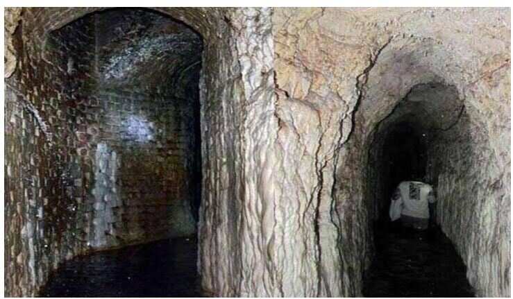 This bloody pool located in the hills of satpura made a mystery to all