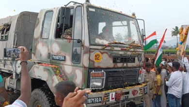 Karnataka: Martyr agnivated Murali Naik’s funeral gathered at the funeral of Pakistan’s shelling
