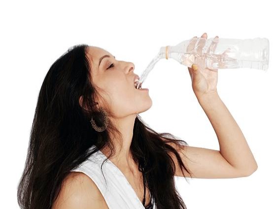 8 Disadvantages of Drinking Water and Drinking Water