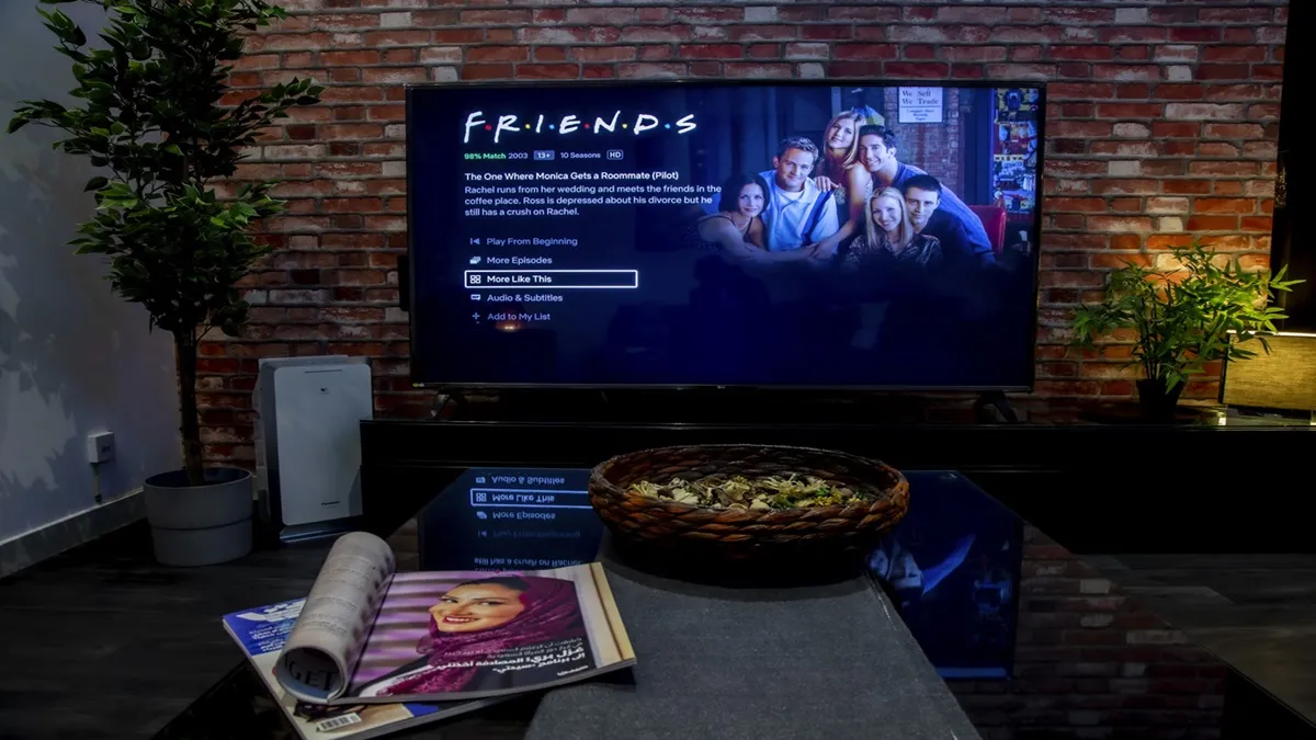 What is better, 4k LED or QLED? Display between the best TV screens