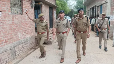 Sad incident in Unnao, husband and two innocent daughters hung up and hung – Unnao -man hangs himself after he died wife and two daughters. Four bodies found in the home