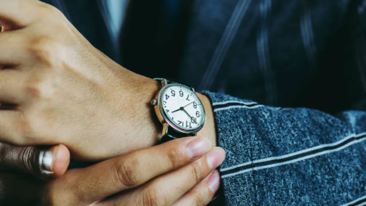 What are the best analog wrist watches for men? Discover hour pieces that mix class, crafts and functionality