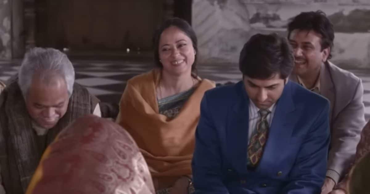 The film, which won 28 awards, was shot within 40 days, and heroine was selected from 100 girls
