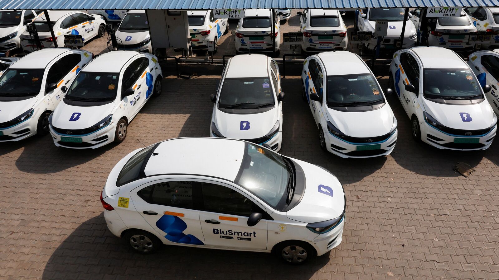 The Gensol Blusmart Saga: Delhi HC Order seizure of 76 more electric vehicles | Company Business News