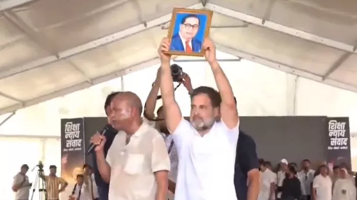 Rahul Gandhi Bihar Visit Live: Rahul Gandhi rained at the Stop of Bihar police, told the students – Your power is behind me – Rahul Gandhi Bihar Visit Live Update holds out at the Bihar police to stop