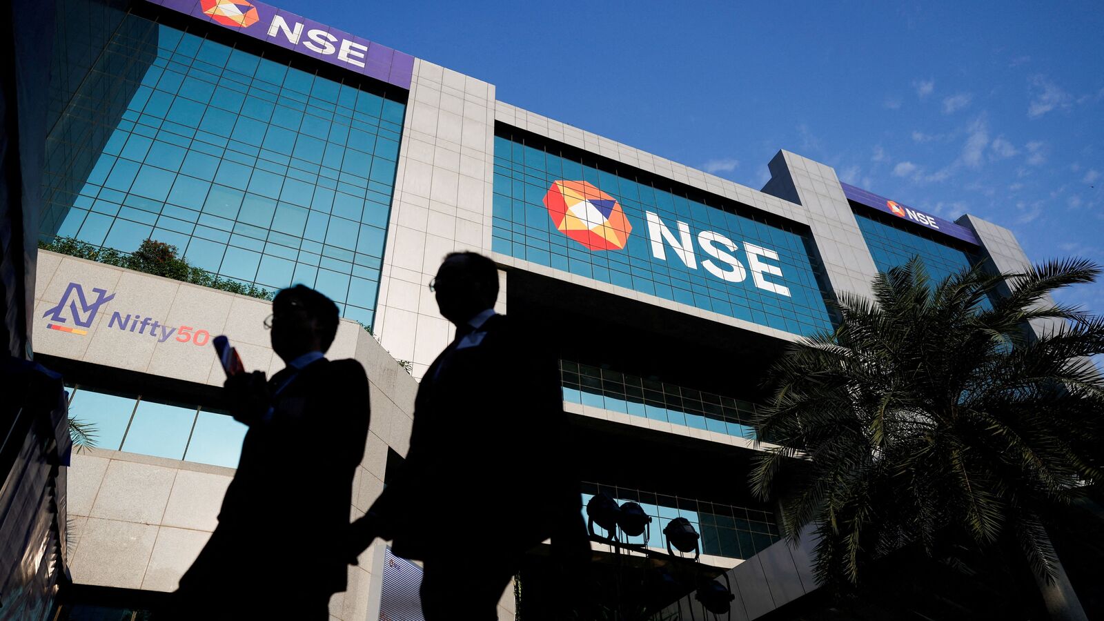 NSE shareholders’ statement crosses 100,000 mark; Stock keeps more than 30% in a year in an unlisted market | Einsmark news