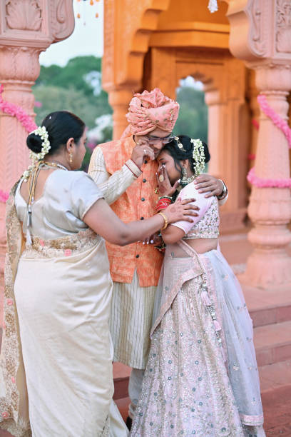 Make budgets like this in the girl’s wedding