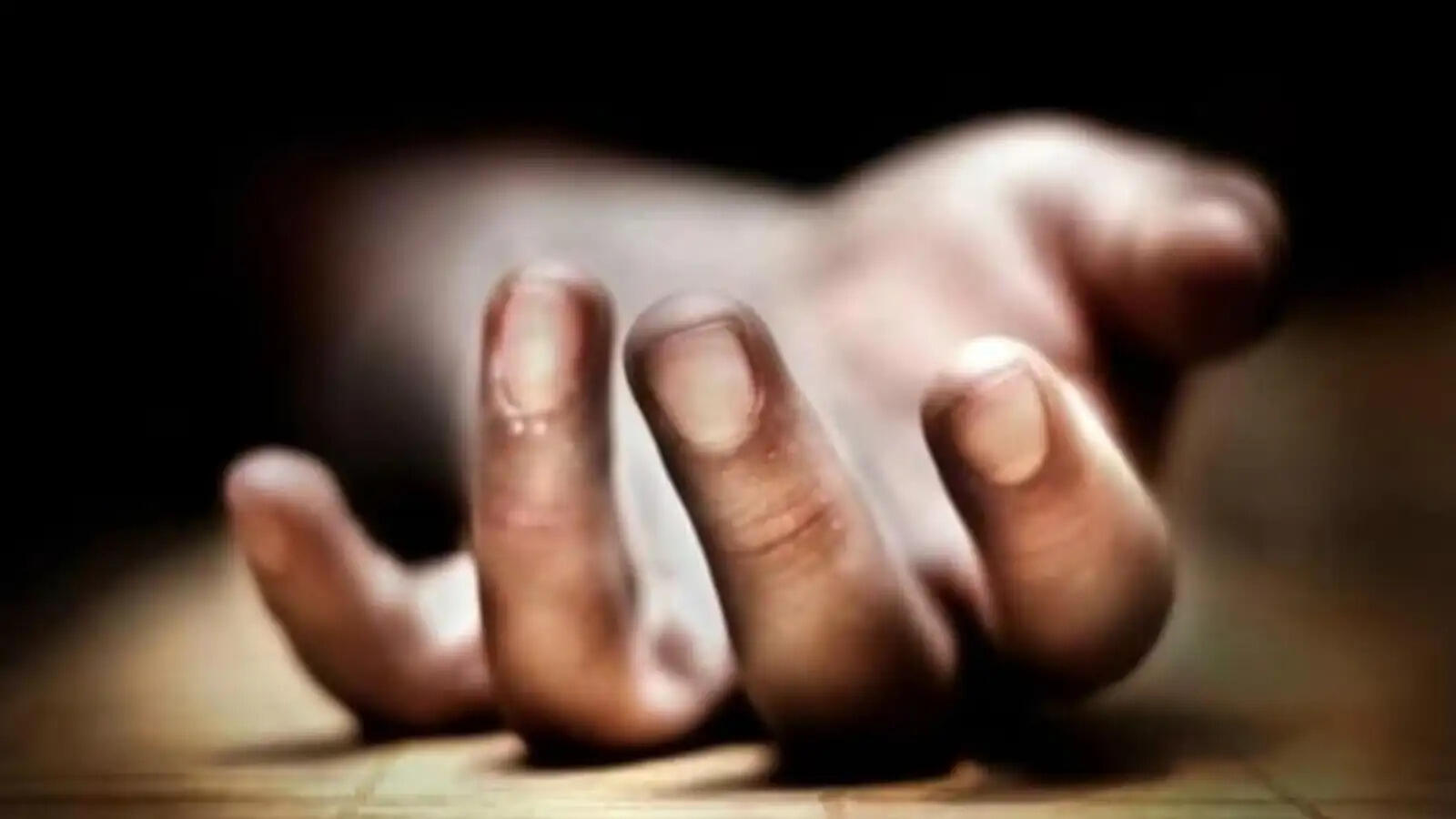 The person was in an offensive hall with two real sisters, the man of one reached and then …, this murder secret will surprise