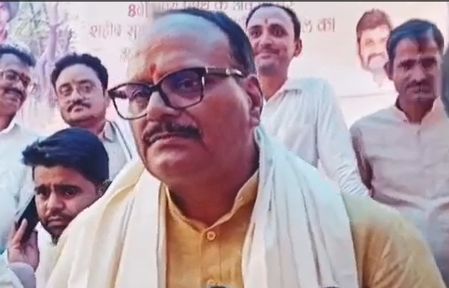 Deputy Chief Minister Brajesh Pathak has reached Bhadohi with the death anniversary of martyr Sulabh Upadhyay