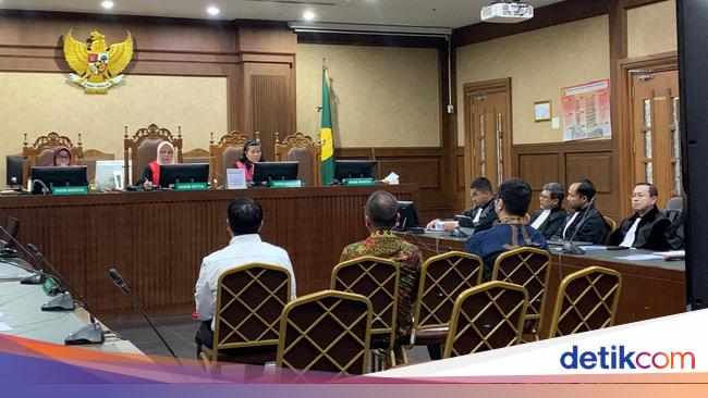 The trial of the claim of 3 defendants in the Covid APD corruption case of RP. 319 billion was held today