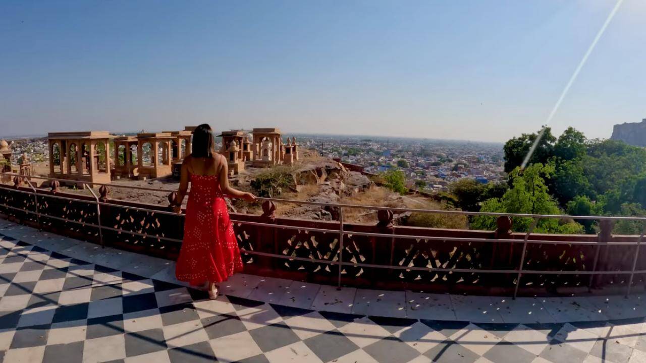 Foreign location will be forgotten by seeing natural beauty definitely make plans to visit Jodhpur