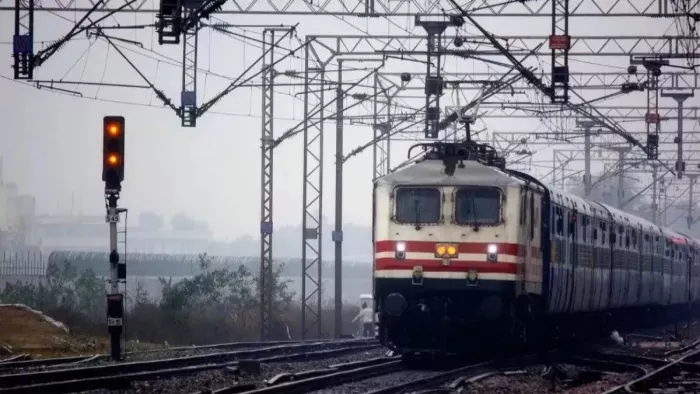 Summer Special Train will be presented to Gomti Nagar Station from Chakradharpur Railway Division from May 17 to July 19 – Gomti Nagar Maltipatpur Summer Summer Special Train via Chaibasa