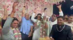 In Sawai Madhopur, ‘Kirori Babo Aayo, Dhol Bajao Mein’, Kirori Lal Mena danced in the wedding ceremony in the wedding ceremony