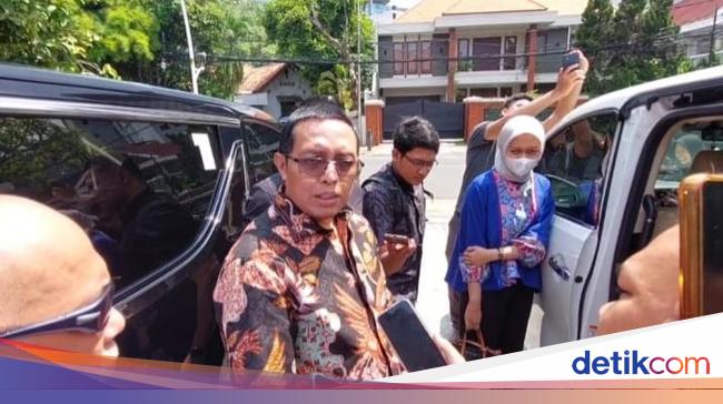Head of PCO answers Puan: We do not move the people of Gaza, only treated the injured