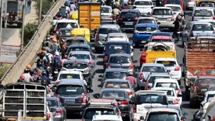 Gurugram News: Another overtake to be built at Rajiv Chowk for Interchange gets the jam on the Delhi Gurugram Expressway