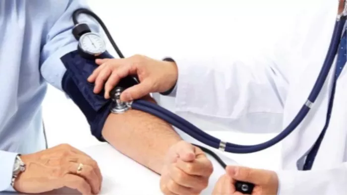 What are the symptoms of high BP, the cause of stroke can become; This is how to defend – ncr high blood pressure symptoms Heartplaces Headache Dr. Sandeep Yadav