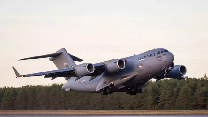 American poor aircraft standing at Jaipur Airport for two weeks could not fix US Air Force; Indian Air Force did wonders – US Air Force c 17 tied by Indian Air Force at Jaipur Airport