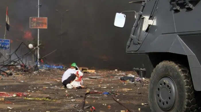 Dangerous bloody in Live Red was detained by police, and it was invented
