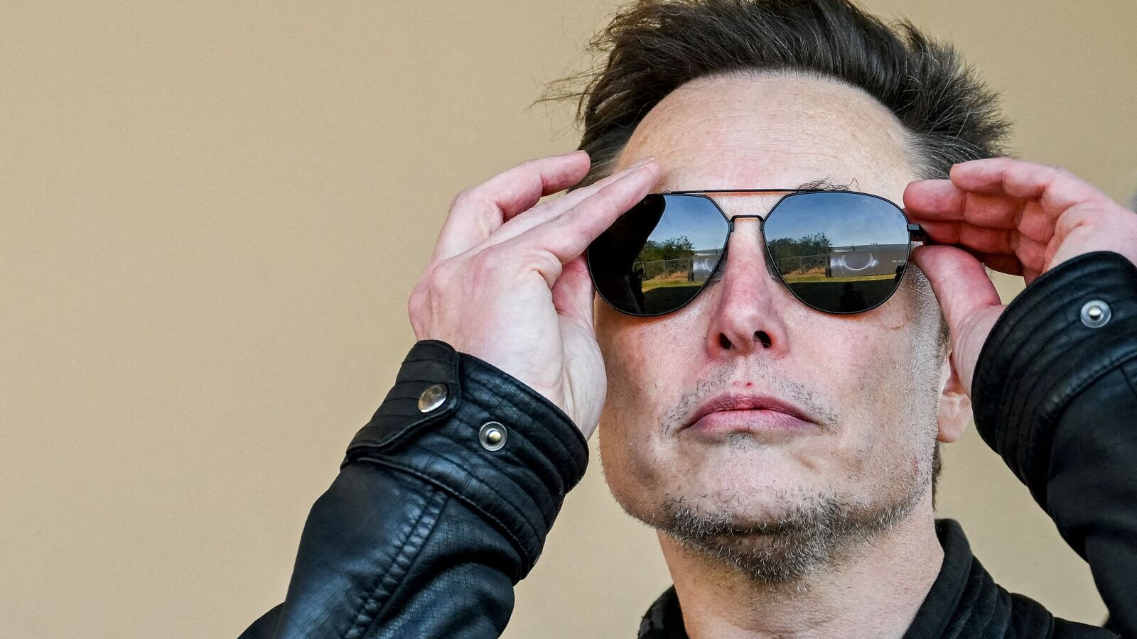Elon Musk’s love for women, drugs and parties made him an easy Russian target: Ex-FBI Agent | Today news