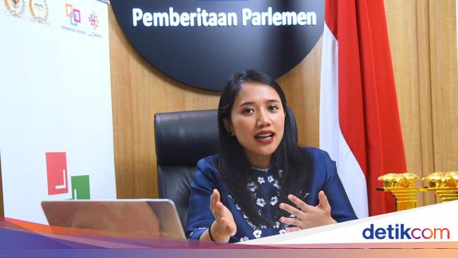 Golkar about Jokowi is associated as psi ketum: wait for his decision