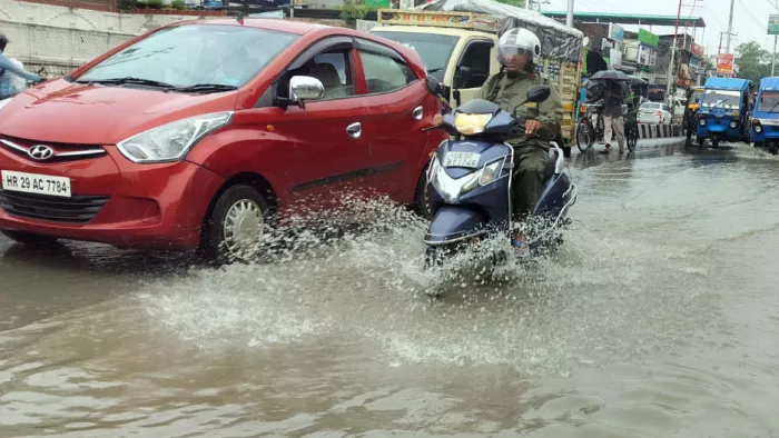 Uttarakhand again: cloud from mountain to ground, warning of Hail Monday; Again will change next two days – Uttarakhand weather update Hailstorm alert