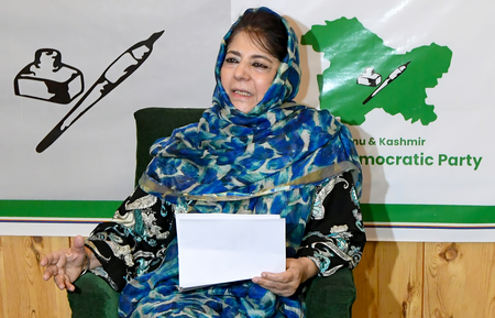 Welcomable steps to send delegation of MPs in different countries: Mehbooba Mufti