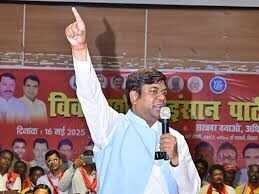 The poor sitting on the ground found a chair, the government of Lalu was not the jungle Raj, Mangalraj; Says mukesh sahni