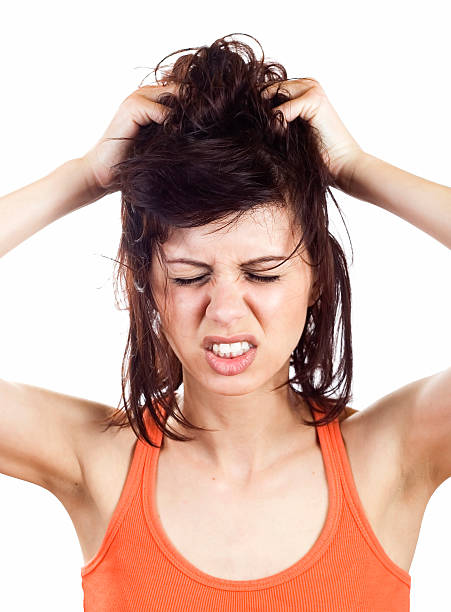 How to avoid the itching of hair in summer