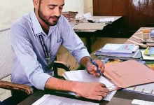 Teacher has been suspended for postal and part of Pakistani soldiers in Hanumangarh, forbidden to leave headquarters