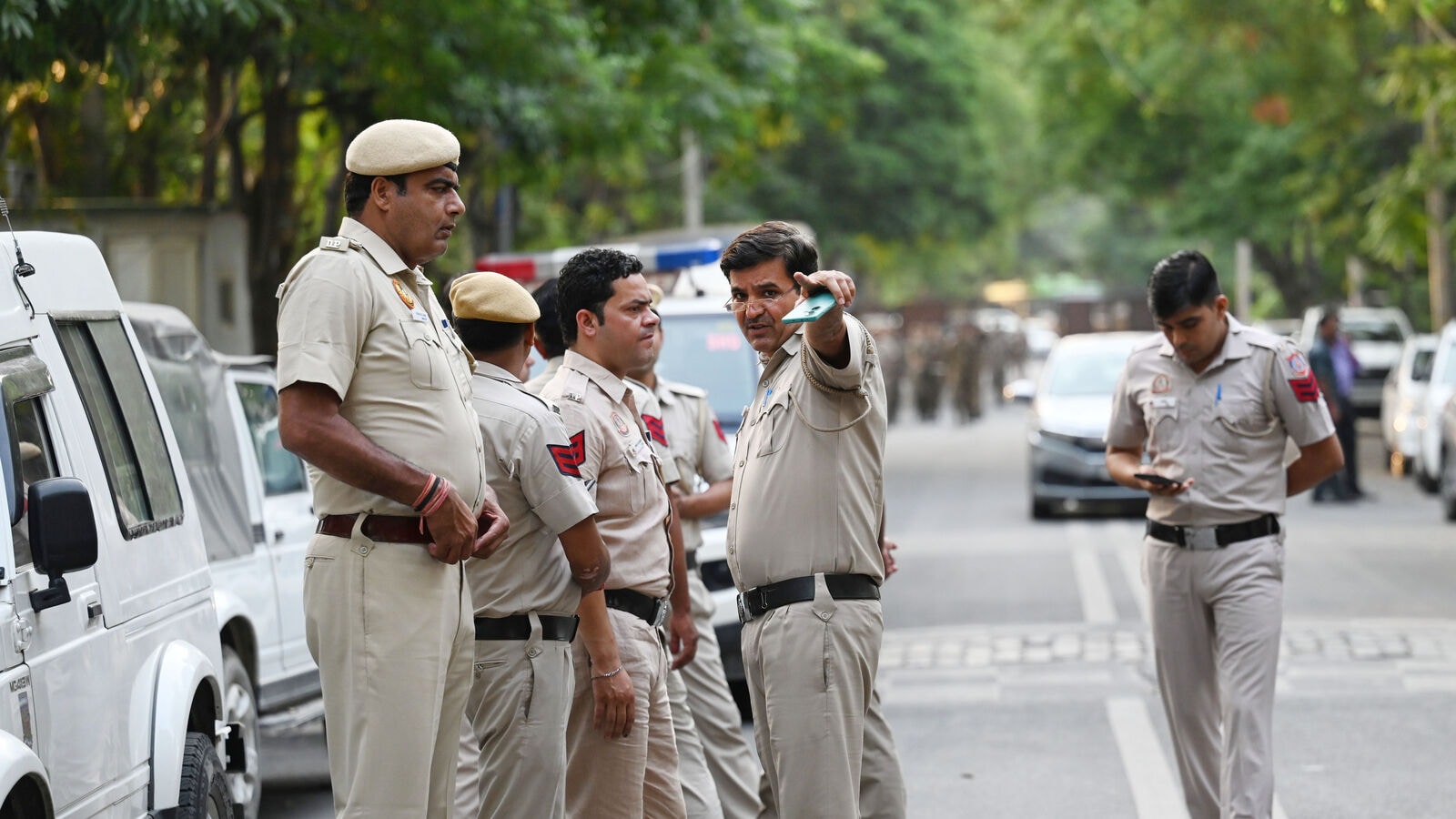 Bombing at Gurugram Mini Secretariat appears to be out, temporary evacuations performed | Today news