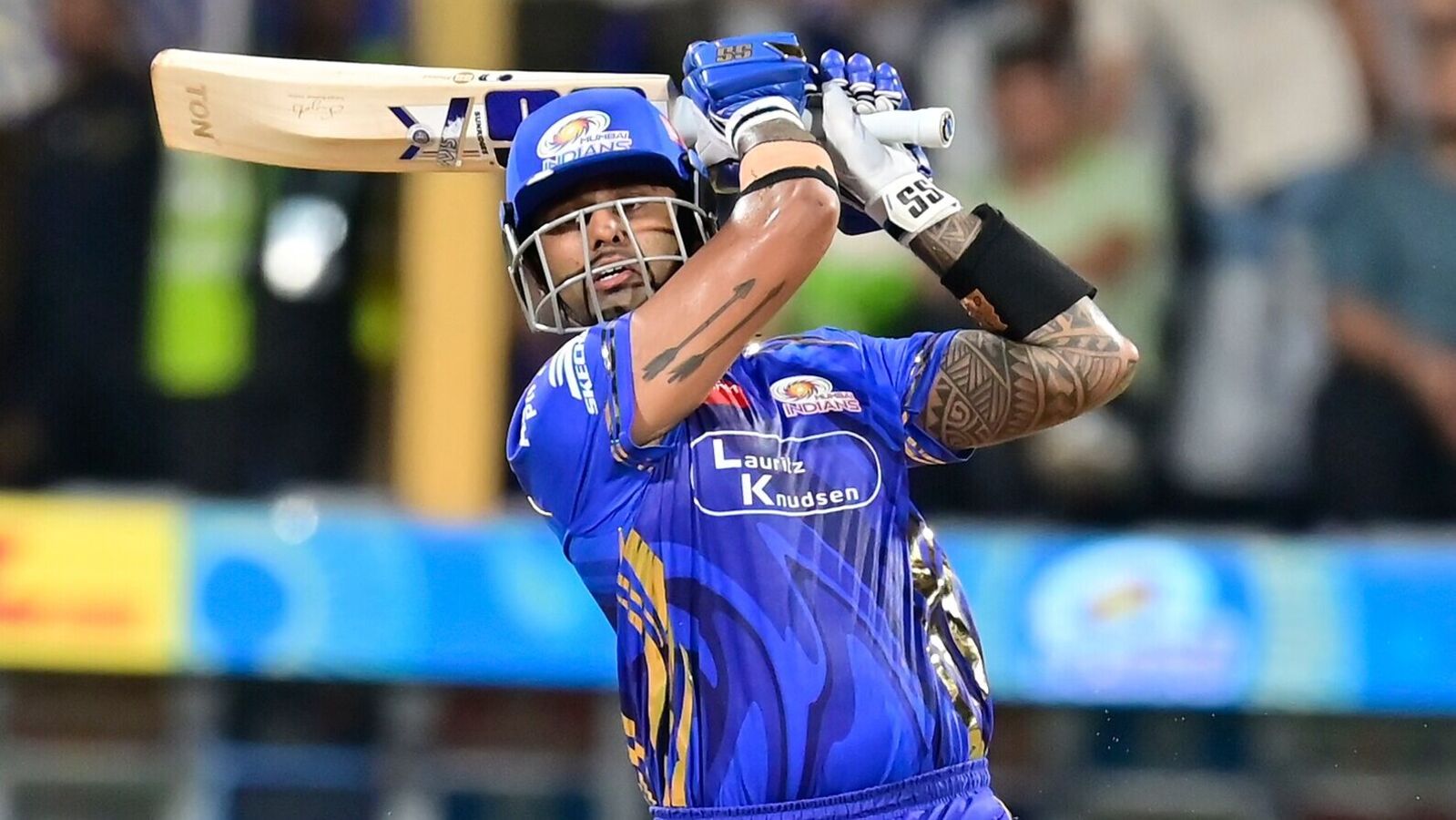 MI vs DC: Suryakumar Yadav, Jasprit Bumrah Power Mumbai Indians to IPL 2025 play -offs; Beat Delhi Capitals with 59 runs | Mint