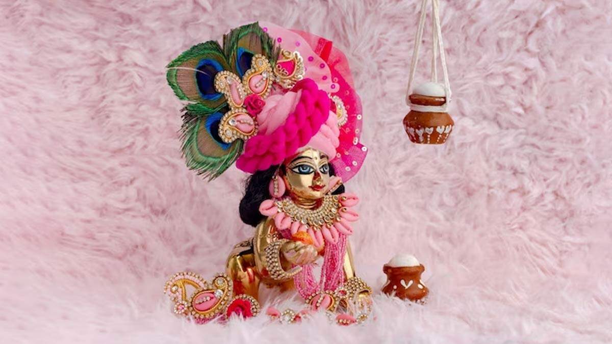 If Laddu Gopal is given to someone in a gift, know here