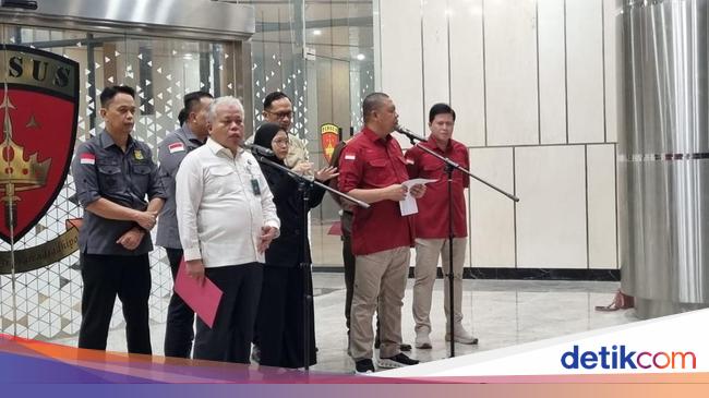 Ago, irregularities on Sritex’s corruption at first, initially profit