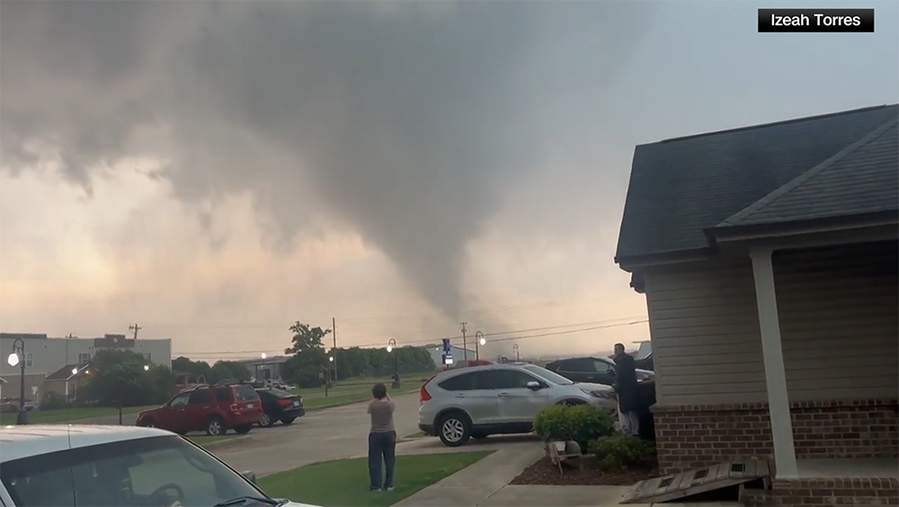 Massive Tornadoes Touch Down in Alabama – ryan
