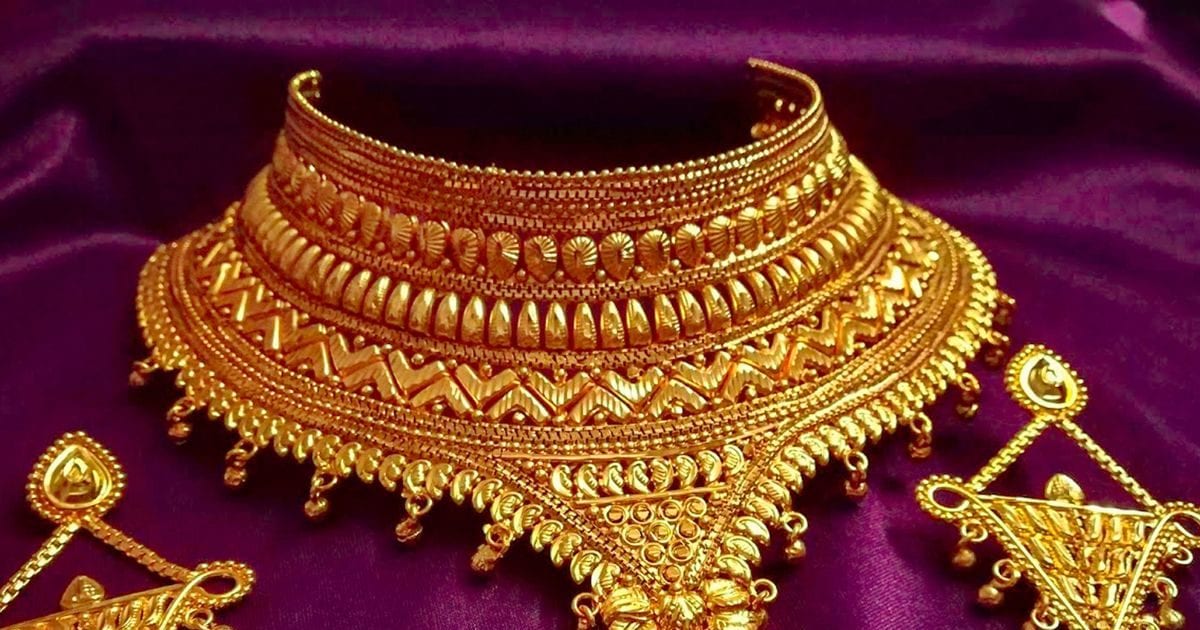 Gold-Silver Price Today: Gold becomes expensive, drops in silver price, knows new rates of gold silver
