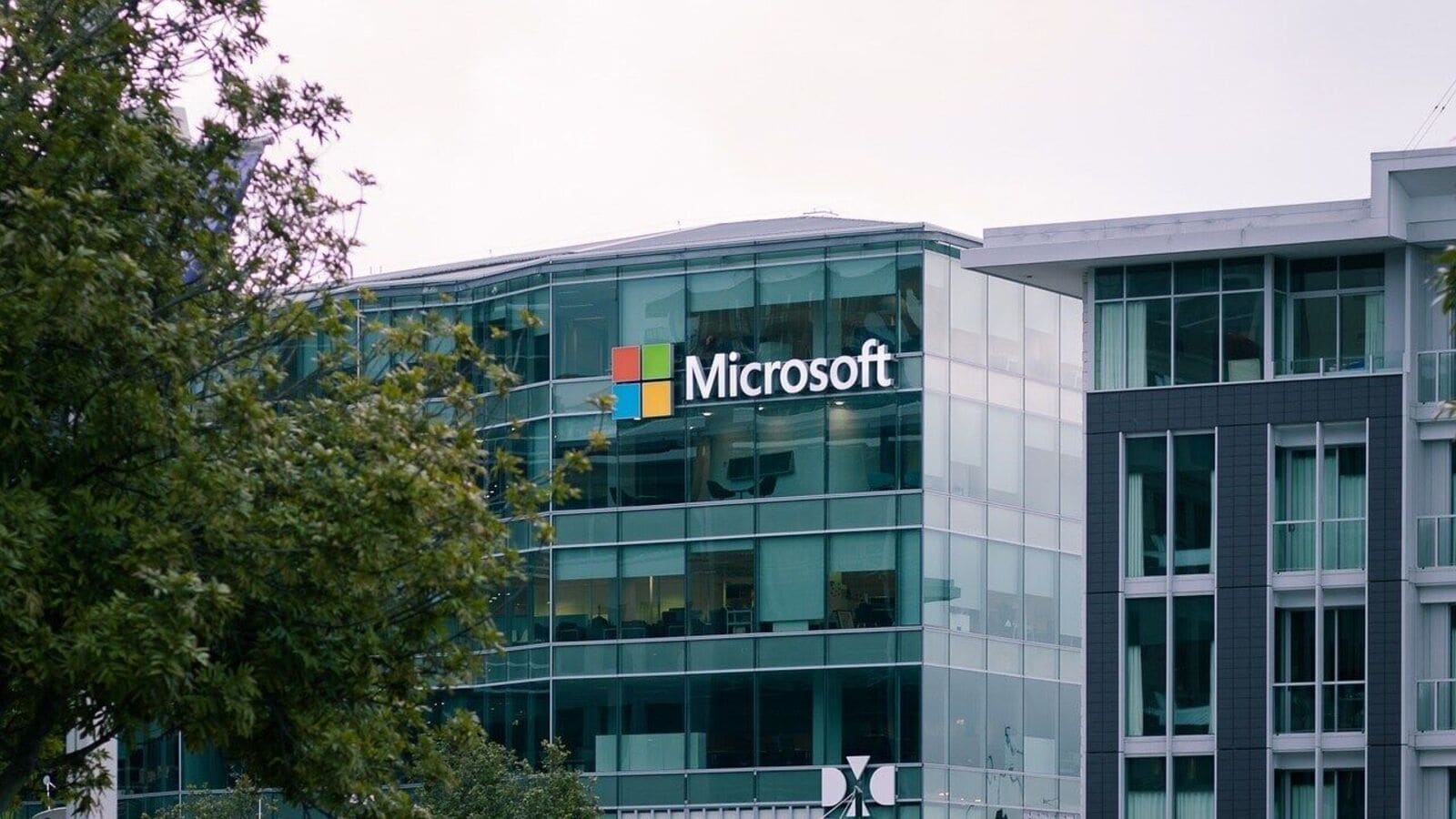 Microsoft dismisses another employee who interrupted the speech of CEO Satya Nadella to protest against AI Tech for Israel | Today news